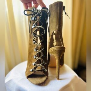 Steve Madden Strappy Ankle Boots Women’s